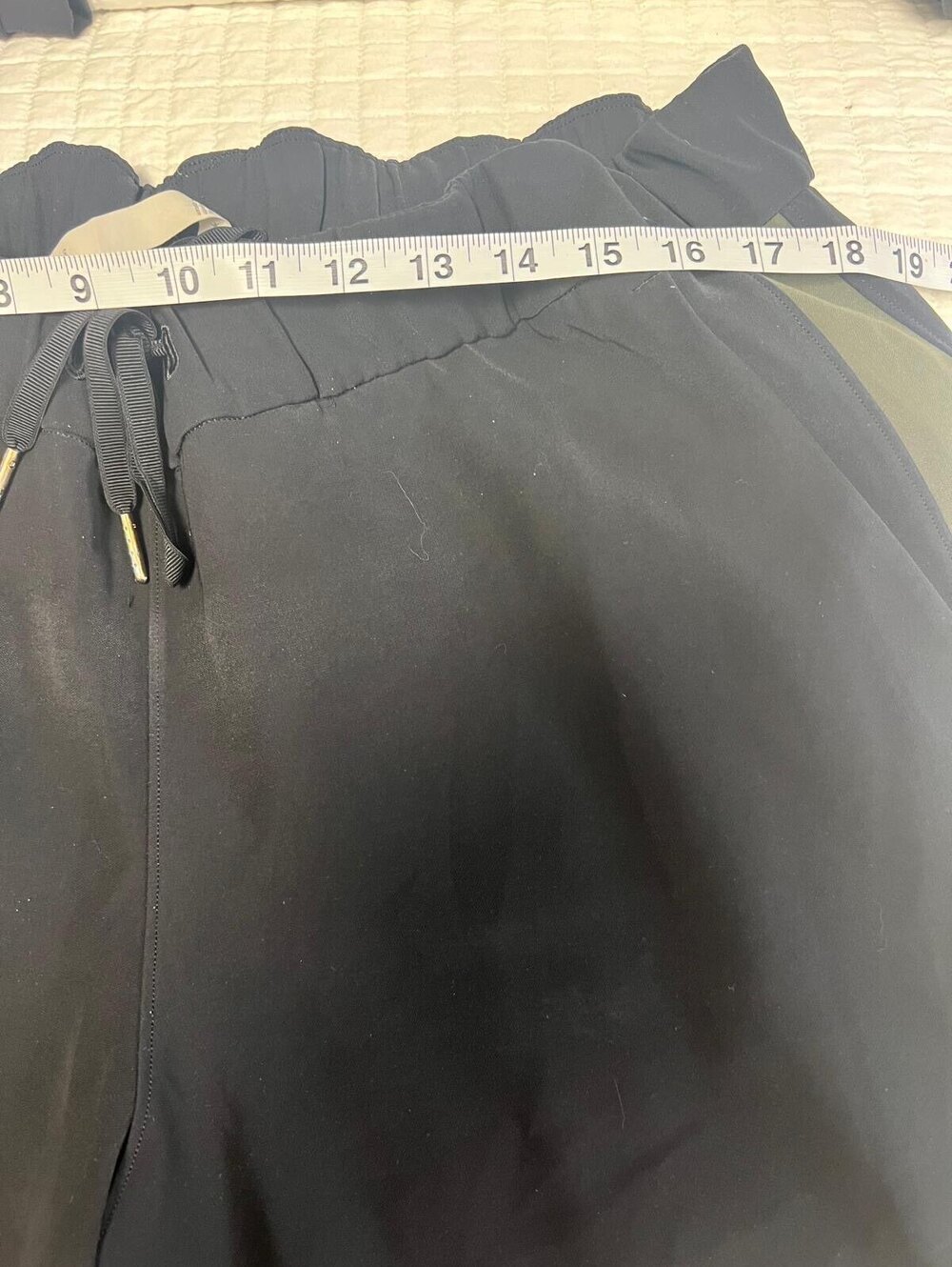 Lululemon Black and Olive Wide-Leg Pants 14 Comfortable Casual - Picture 6 of 13